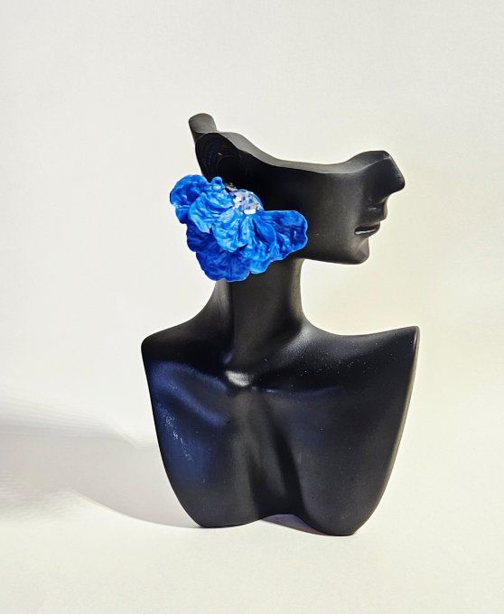 FLEUR BLEU ELECTRIQUE