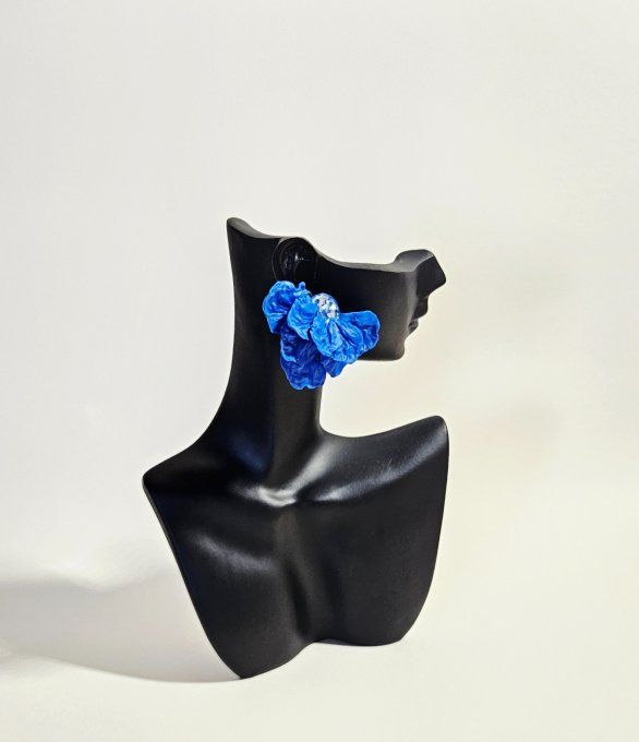 FLEUR BLEU ELECTRIQUE